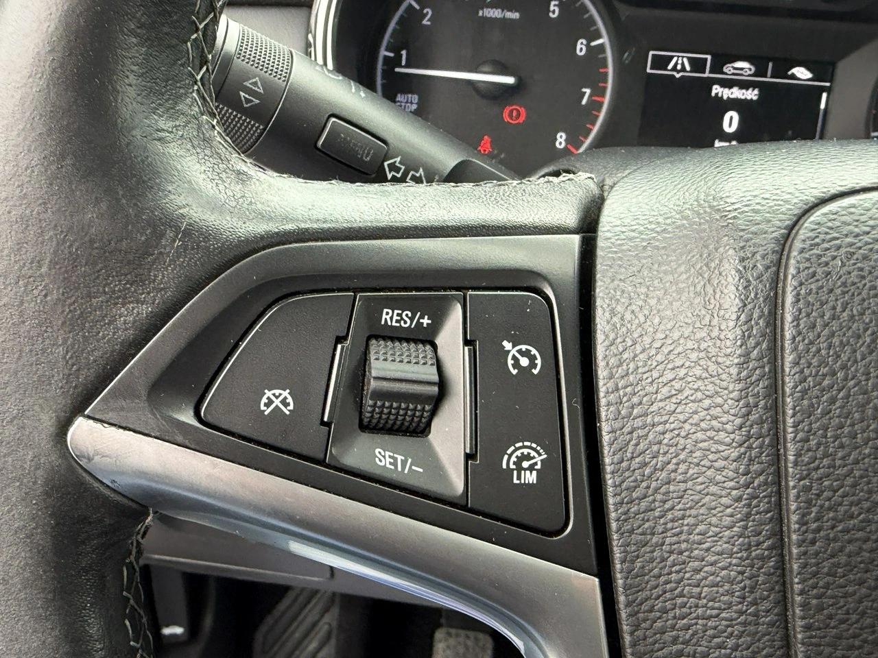 Opel Mokka X - Zdjęcie 23