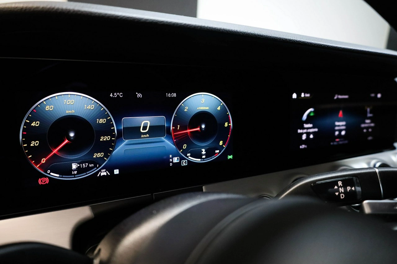 Mercedes E 220 - Zdjęcie 20