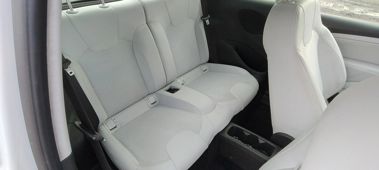 Opel Adam - Zdjęcie 10