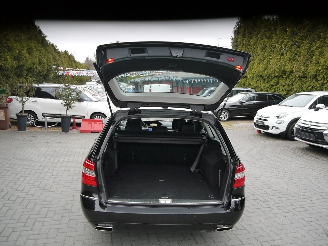 Mercedes E 220 - Zdjęcie 13