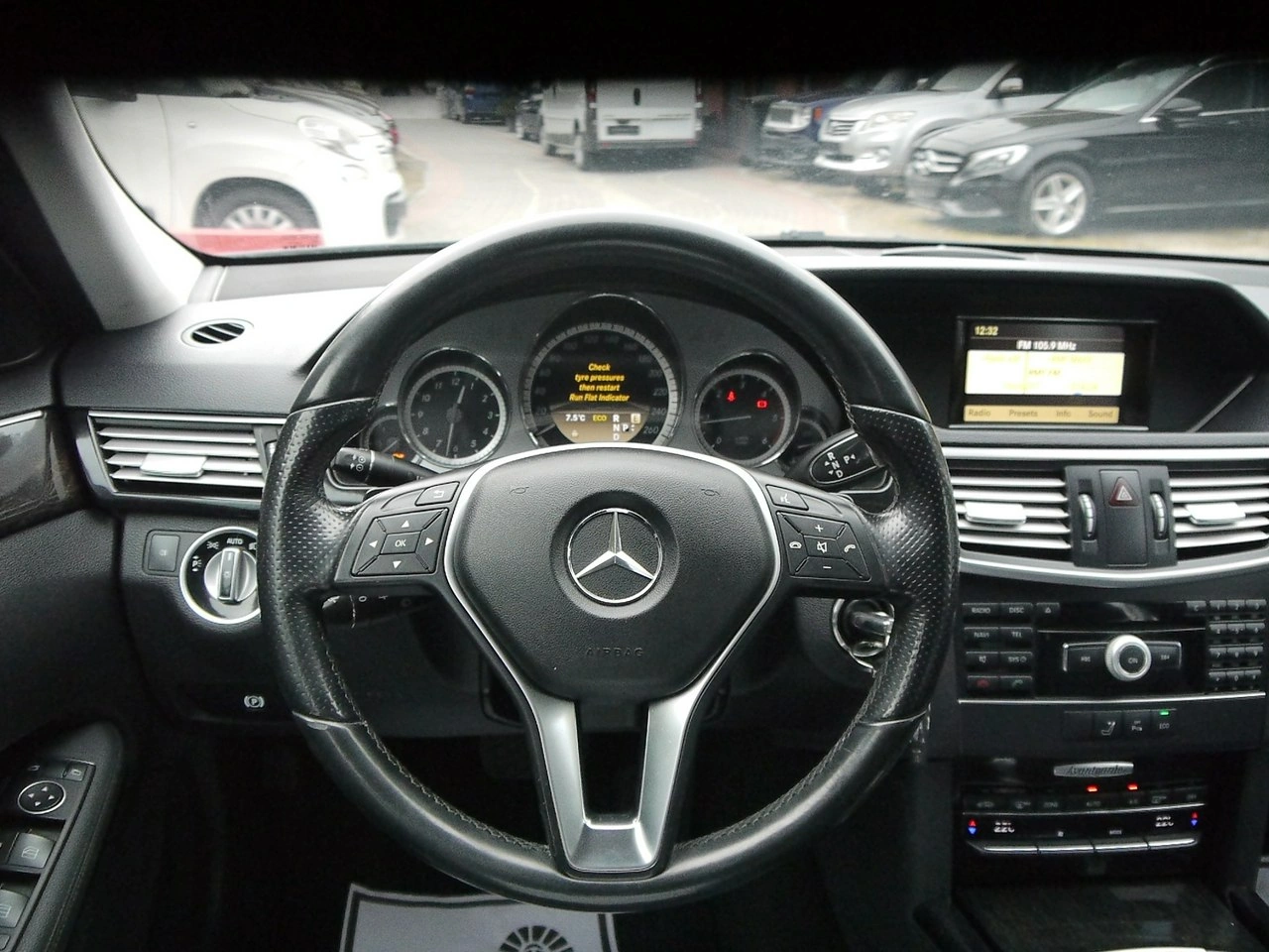 Mercedes E 220 - Zdjęcie 16