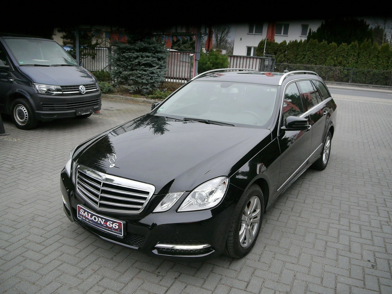 Mercedes E 220 - Zdjęcie 3