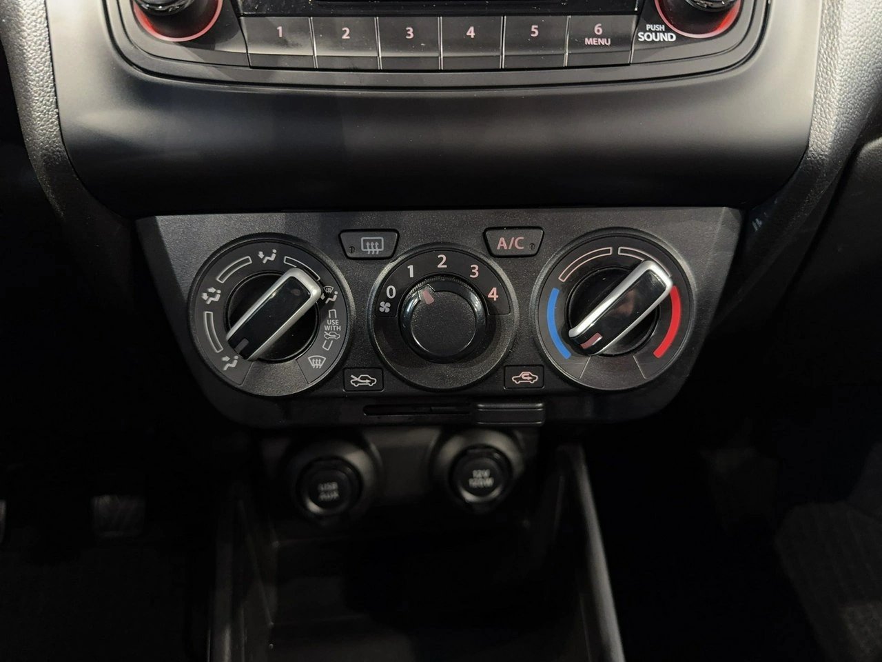 Suzuki Swift - Zdjęcie 22