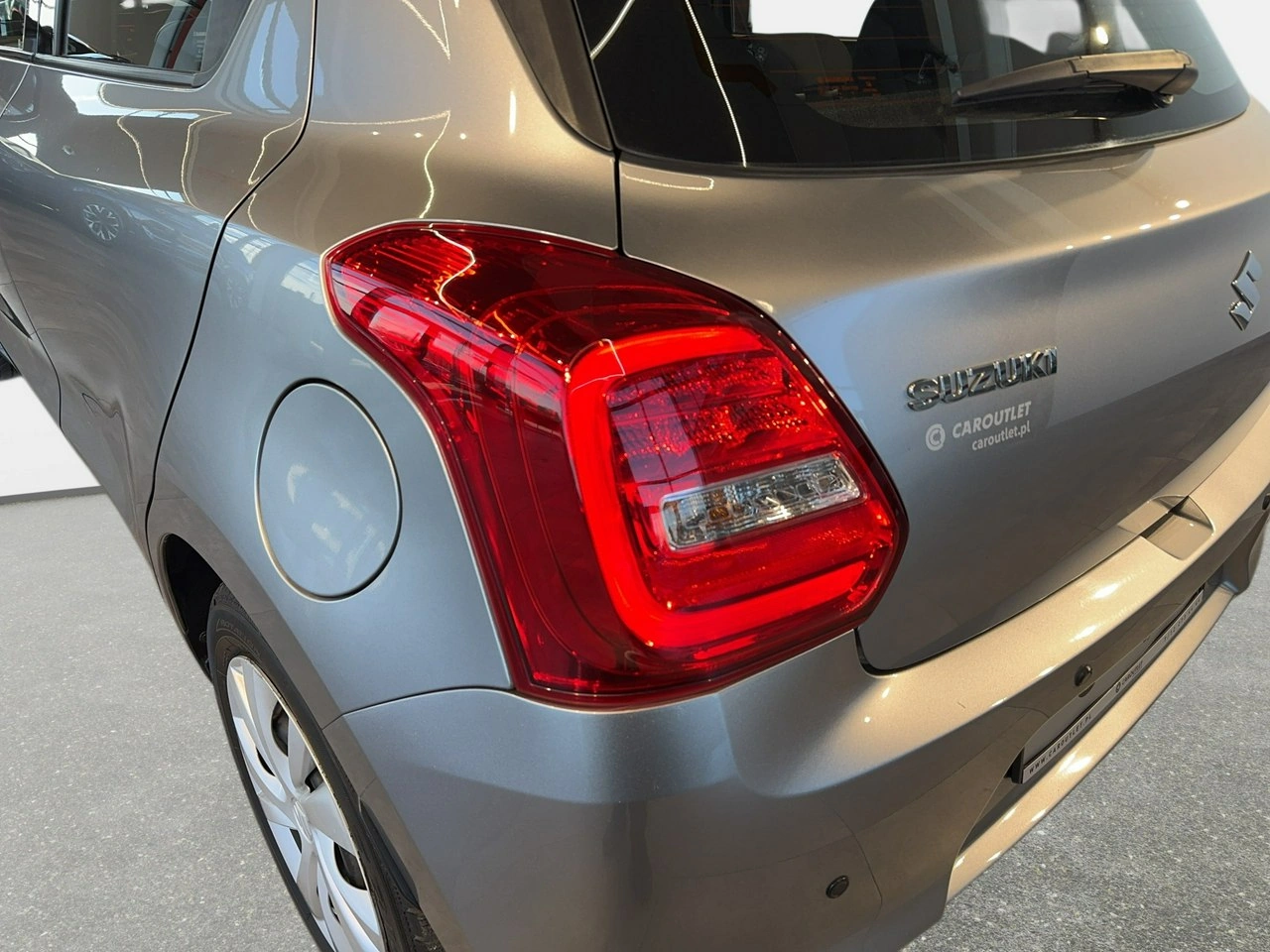 Suzuki Swift - Zdjęcie 10