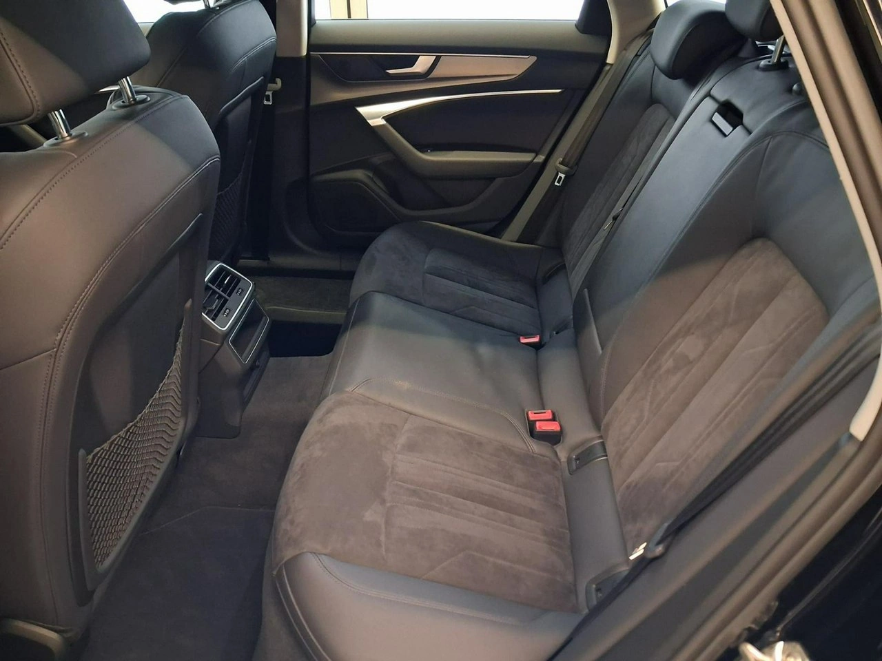 Audi A6 - Zdjęcie 15