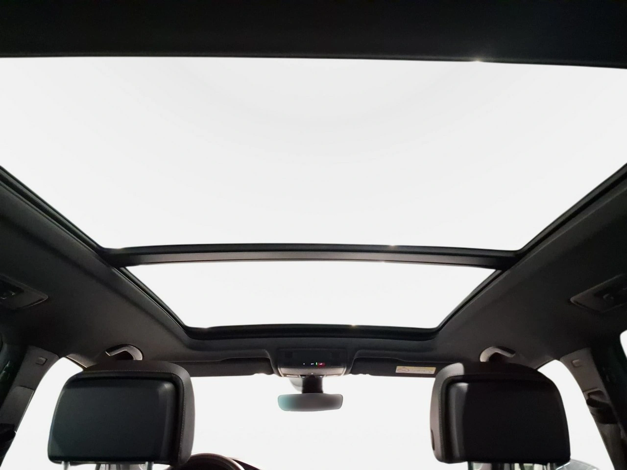 Volkswagen Tiguan - Zdjęcie 9