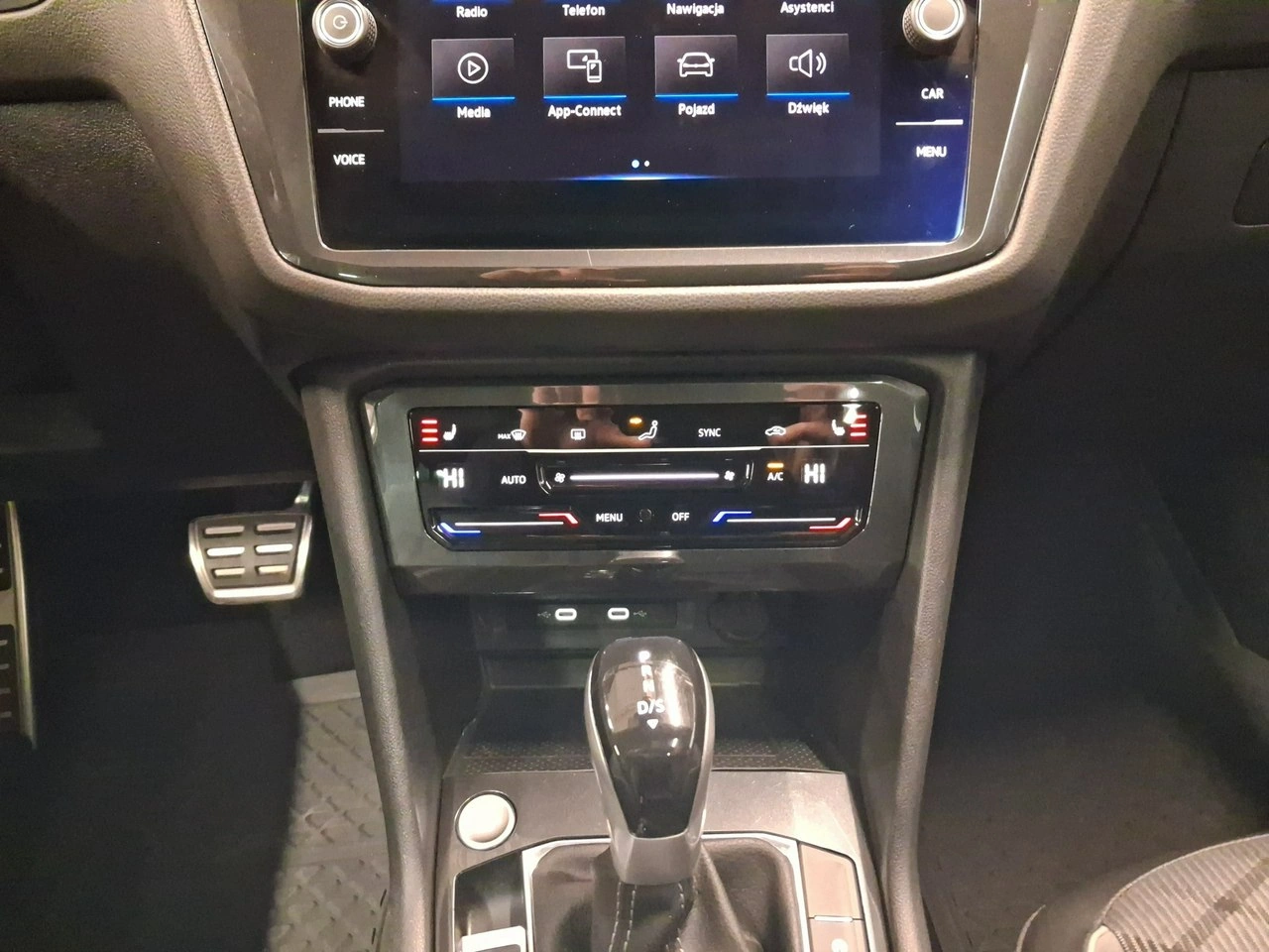 Volkswagen Tiguan - Zdjęcie 20