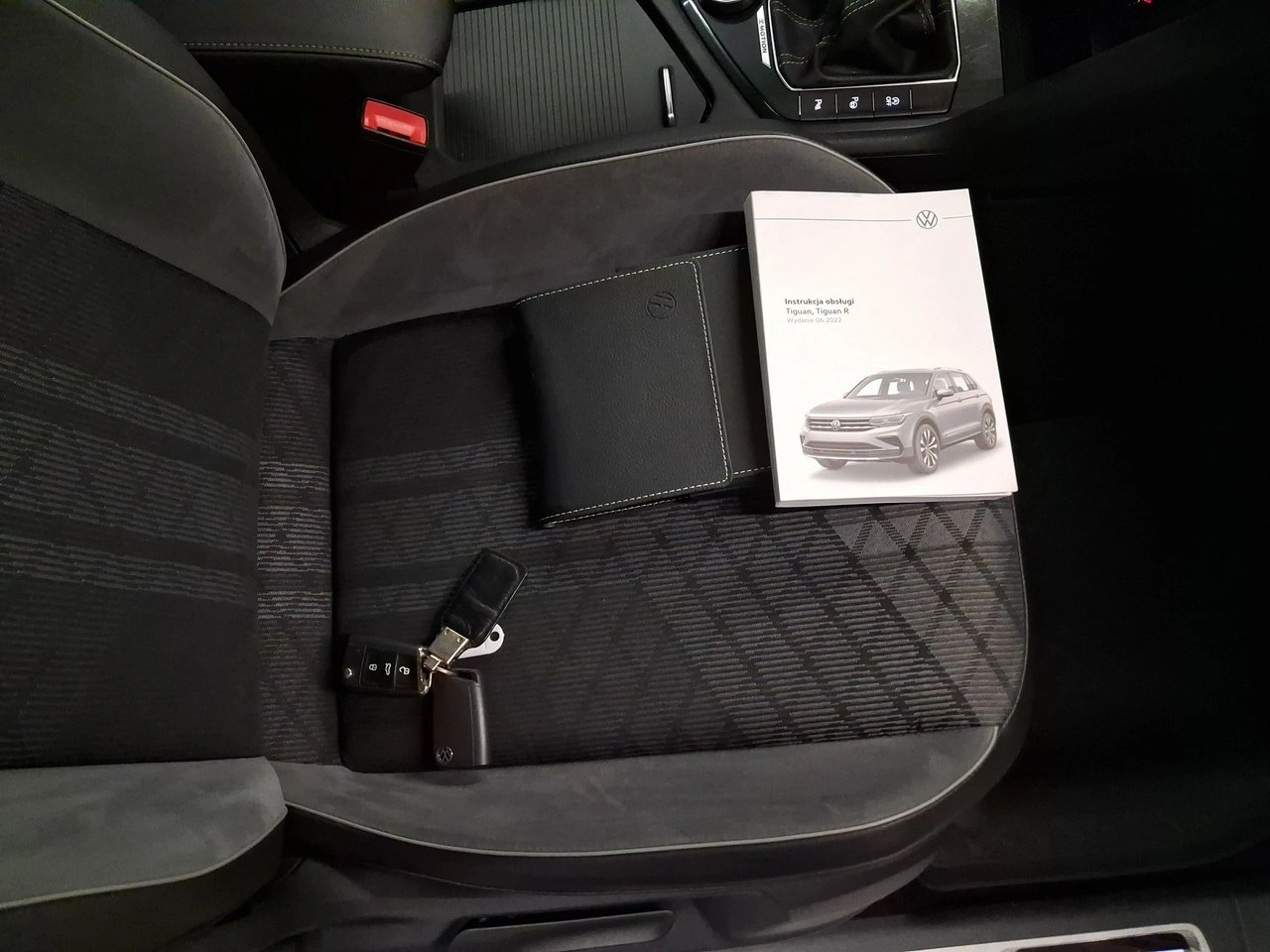 Volkswagen Tiguan - Zdjęcie 25
