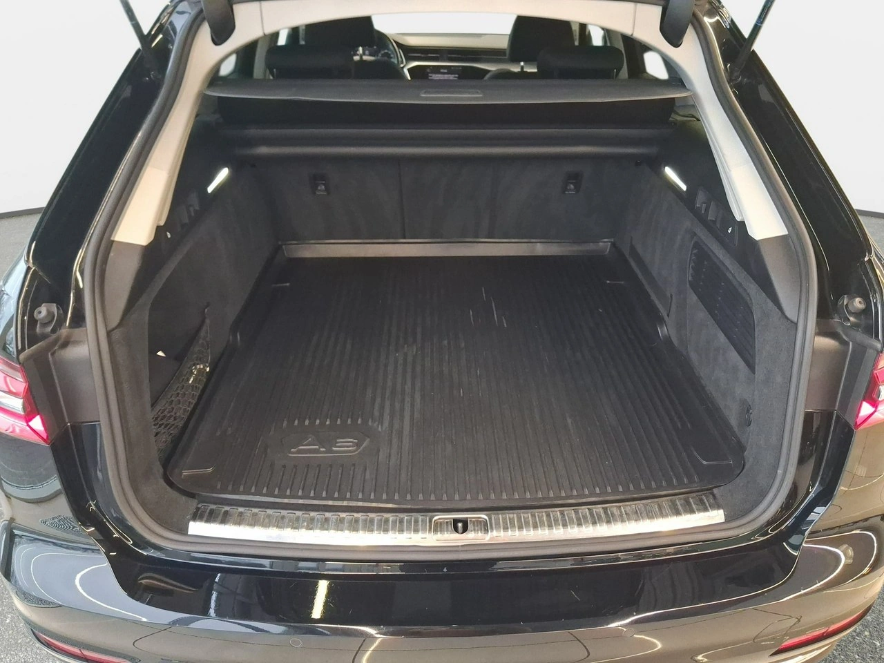 Audi A6 - Zdjęcie 11