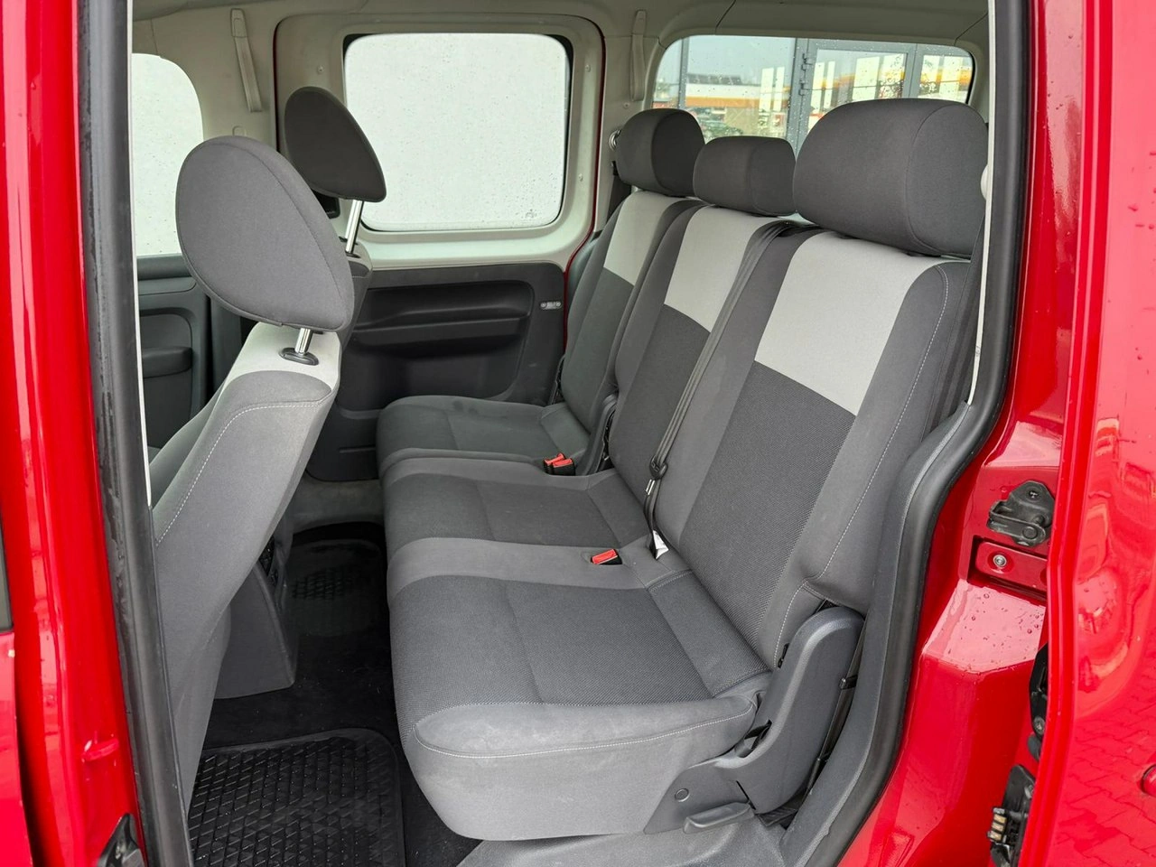 Volkswagen Caddy - Zdjęcie 10