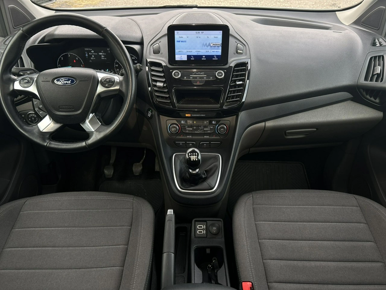 Ford Tourneo Connect - Zdjęcie 13