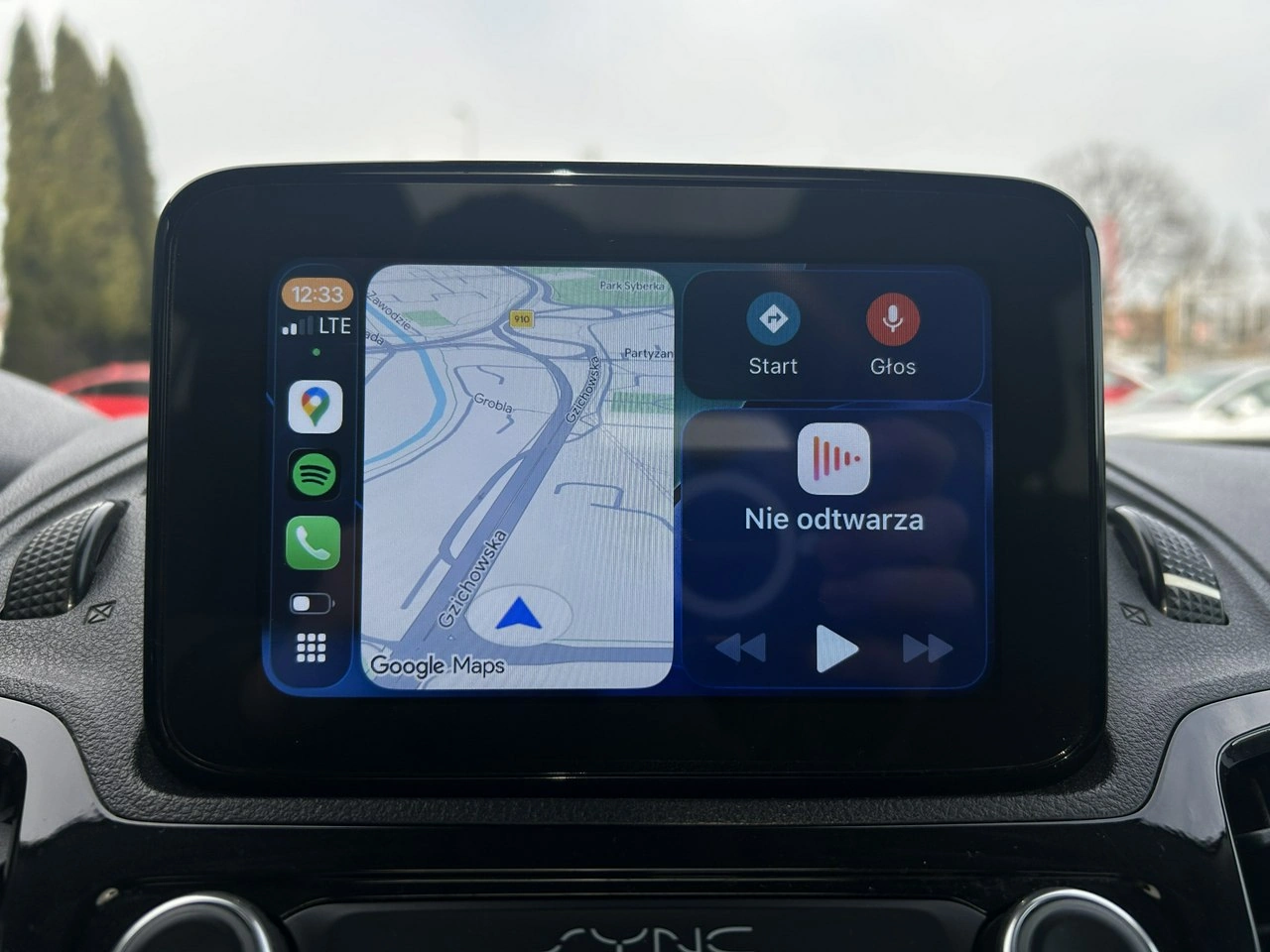 Ford Tourneo Connect - Zdjęcie 27