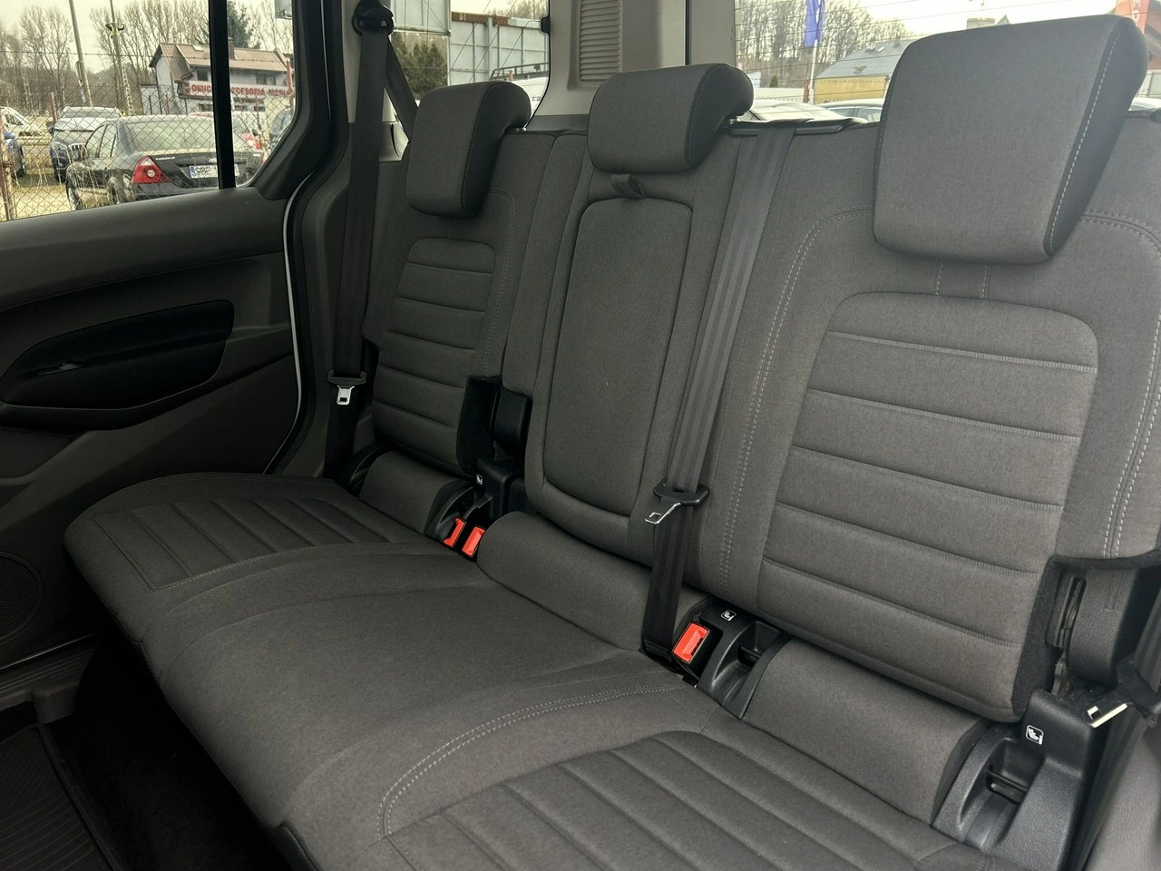 Ford Tourneo Connect - Zdjęcie 34