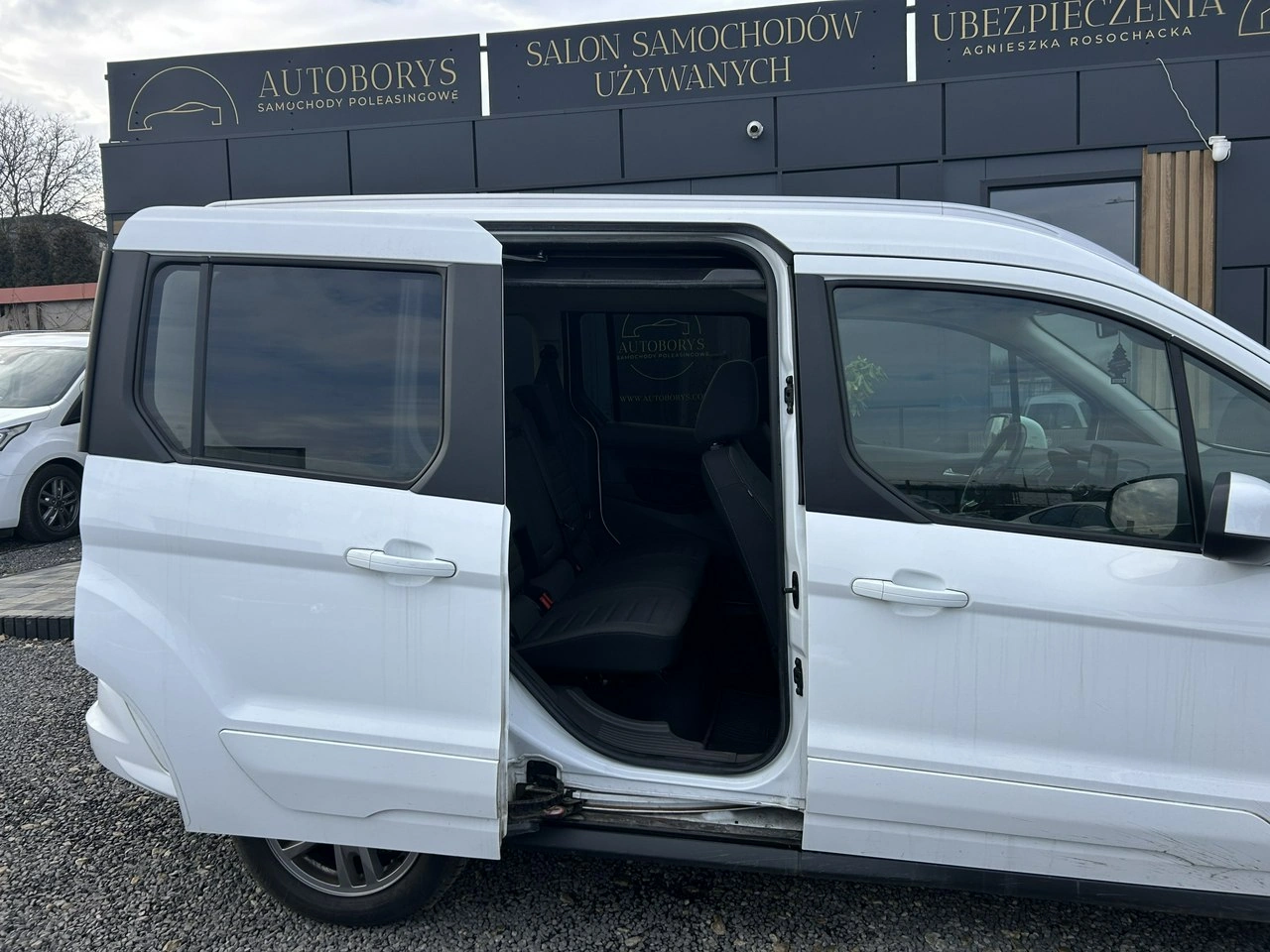 Ford Tourneo Connect - Zdjęcie 4