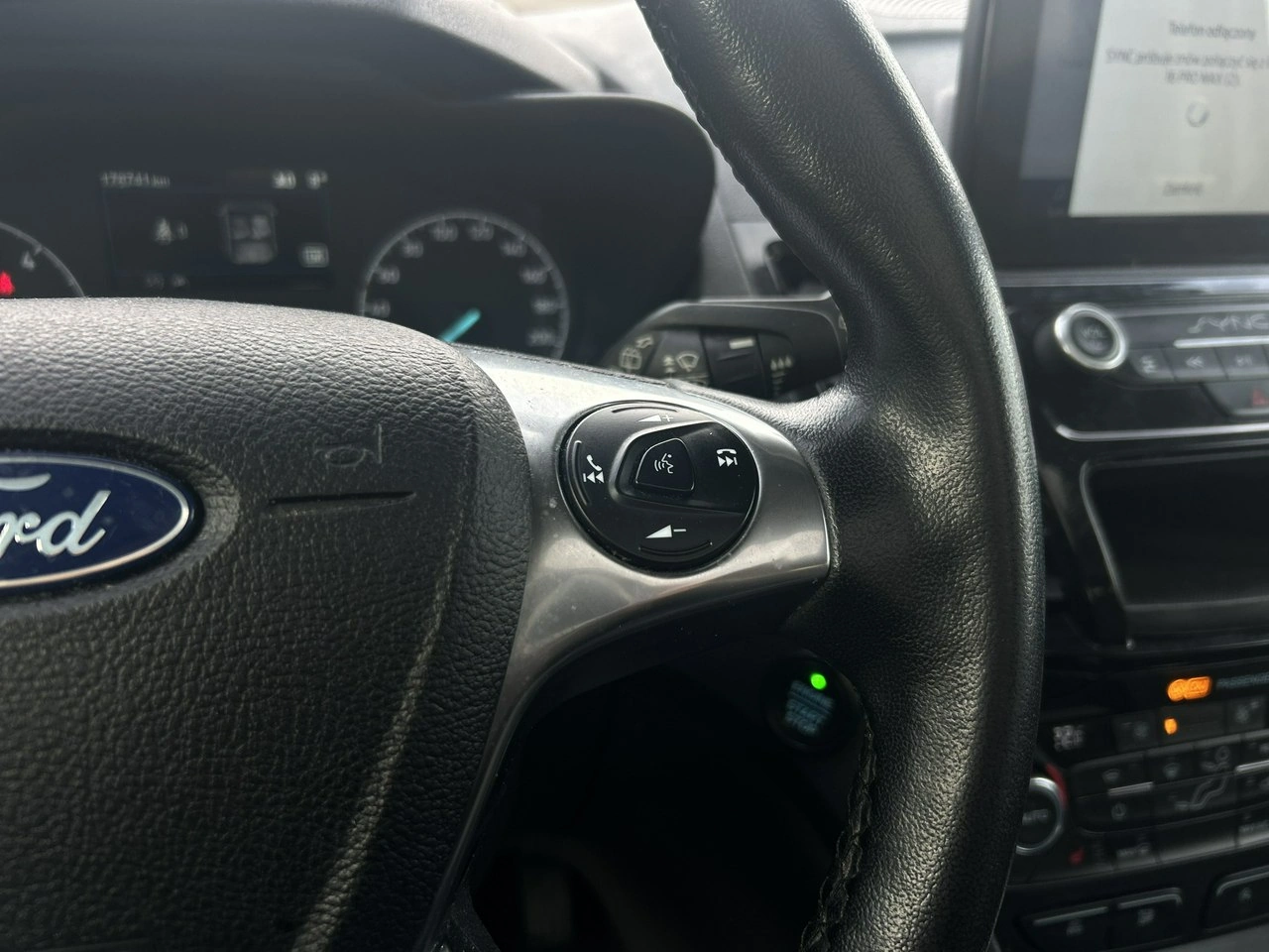 Ford Tourneo Connect - Zdjęcie 7