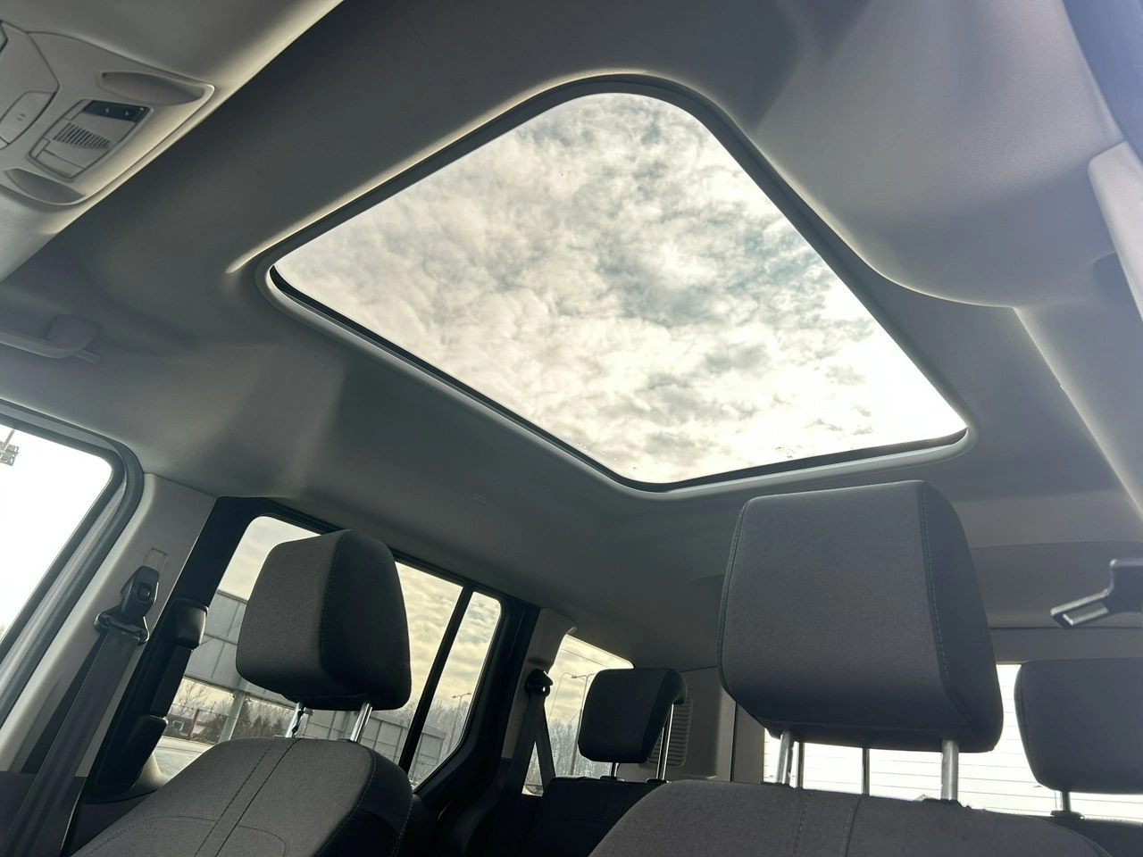 Ford Tourneo Connect - Zdjęcie 14