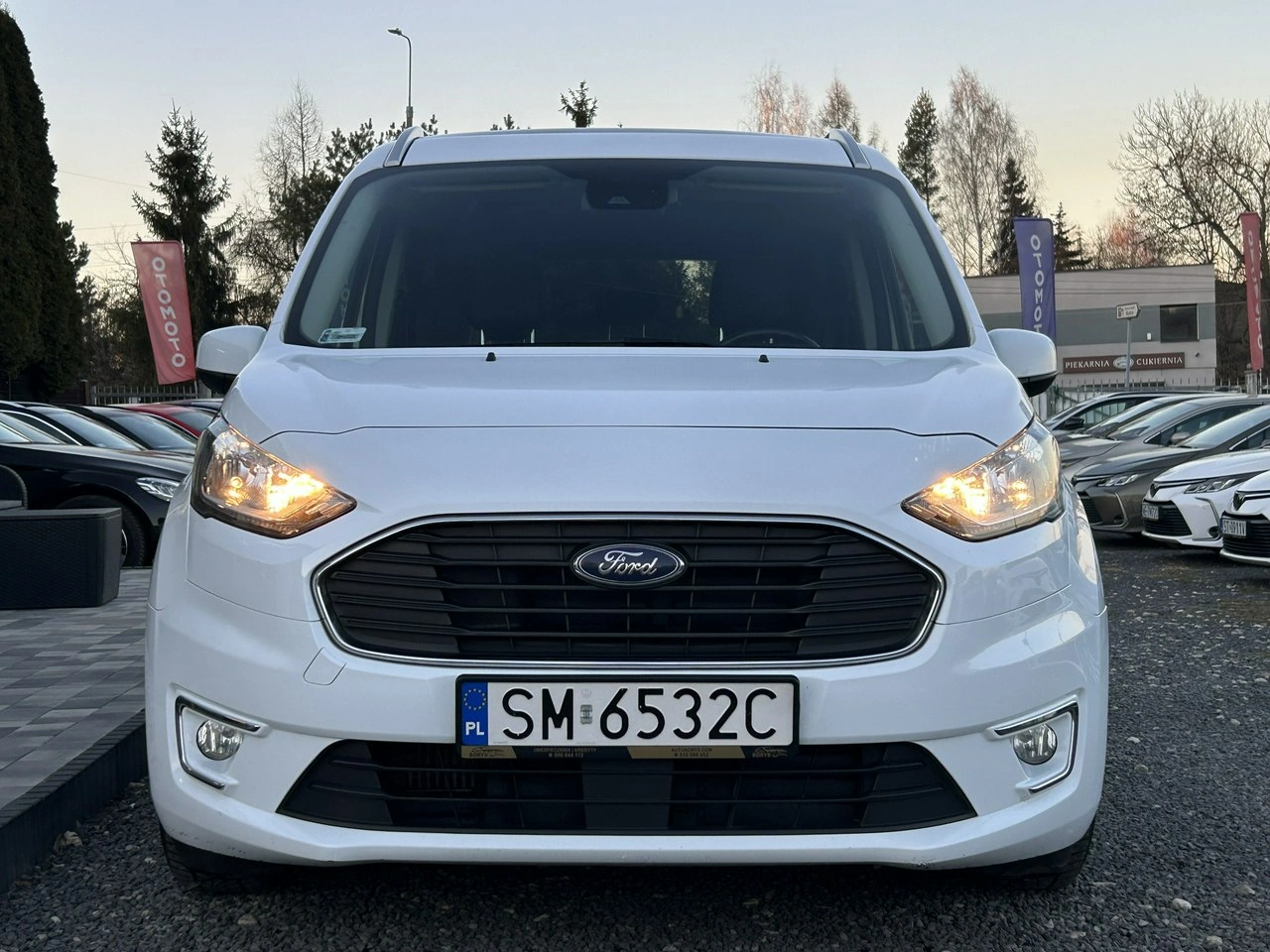 Ford Tourneo Connect - Zdjęcie 3