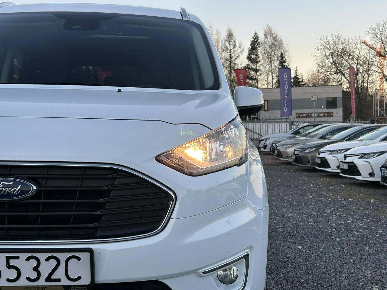 Ford Tourneo Connect - Zdjęcie 4