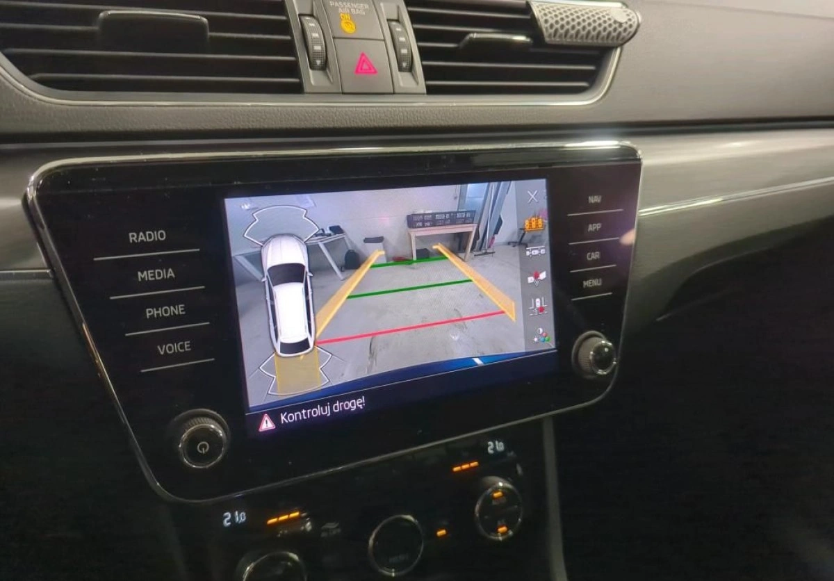 Skoda Superb - Zdjęcie 10