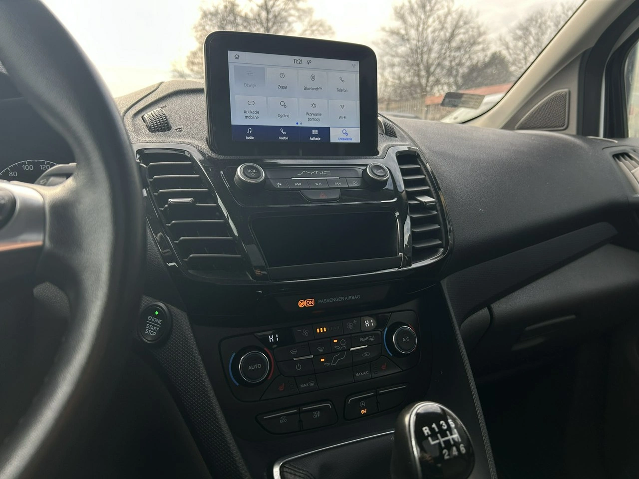 Ford Tourneo Connect - Zdjęcie 10