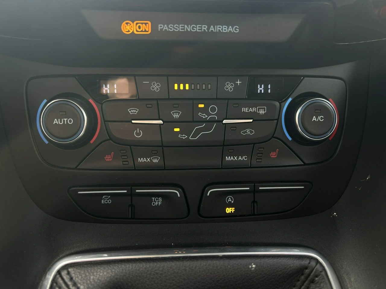 Ford Tourneo Connect - Zdjęcie 12