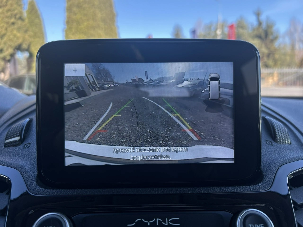 Ford Tourneo Connect - Zdjęcie 28