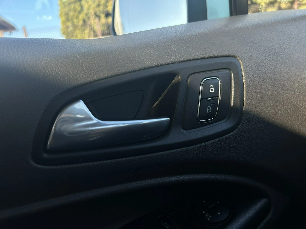 Ford Tourneo Connect - Zdjęcie 35