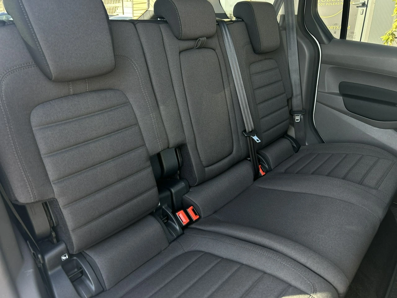 Ford Tourneo Connect - Zdjęcie 40