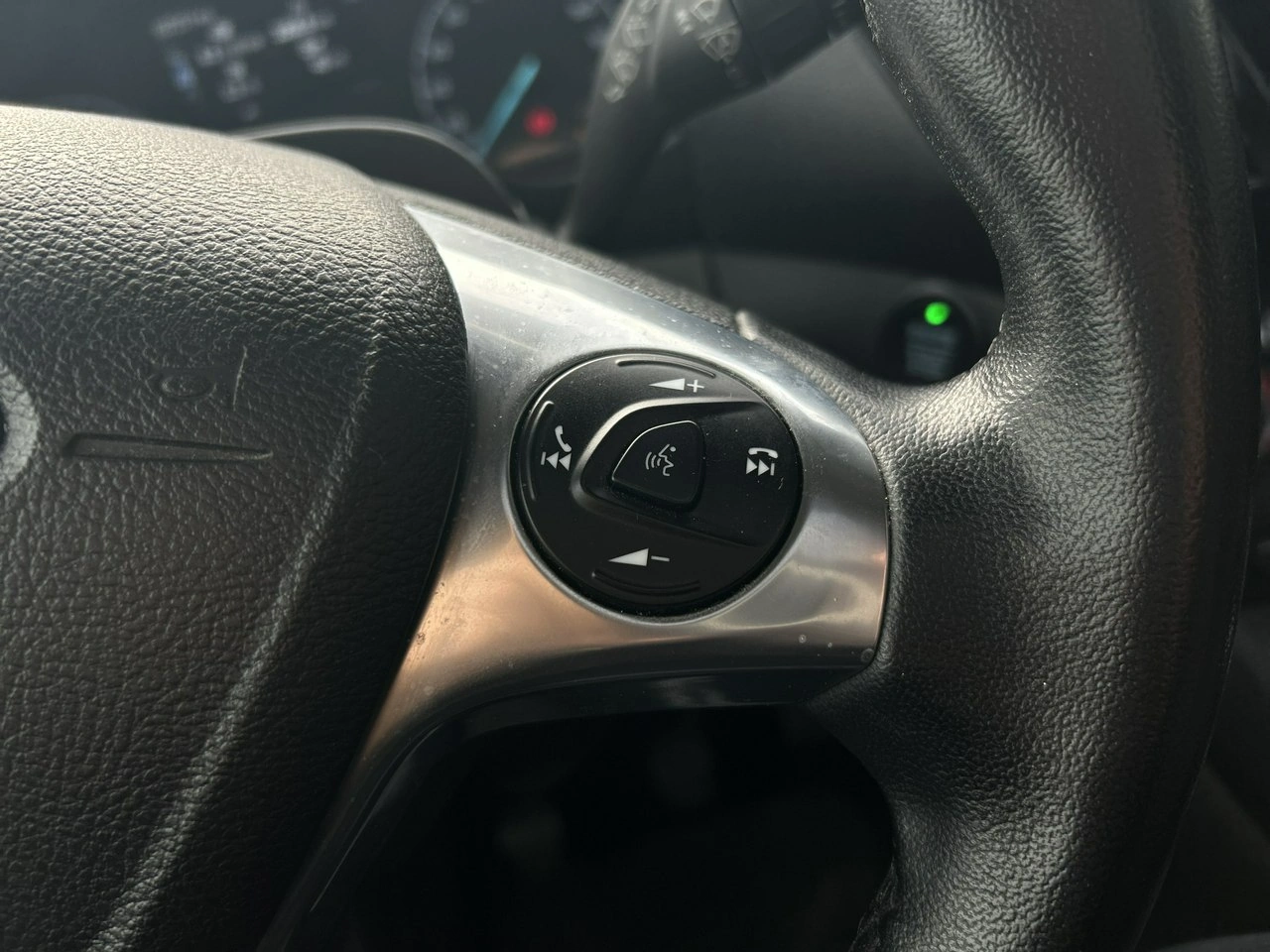 Ford Tourneo Connect - Zdjęcie 8