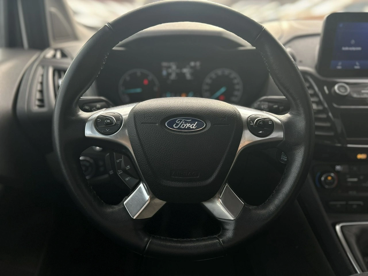 Ford Tourneo Connect - Zdjęcie 7