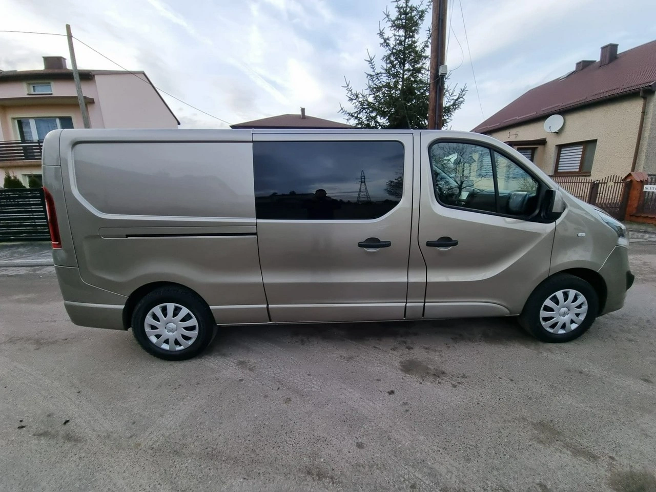 Opel Vivaro - Zdjęcie 3