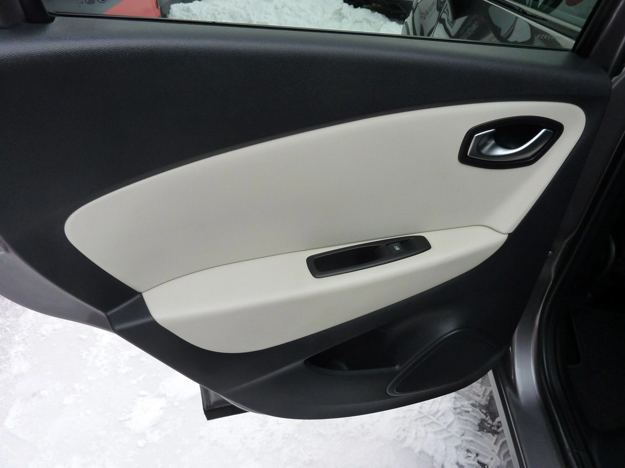 Renault Captur - Zdjęcie 31