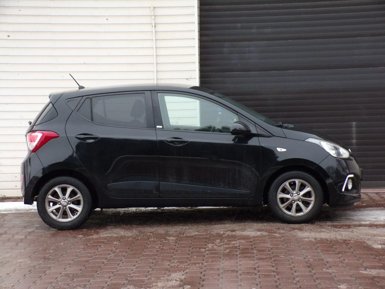 Hyundai i10 - Zdjęcie 11