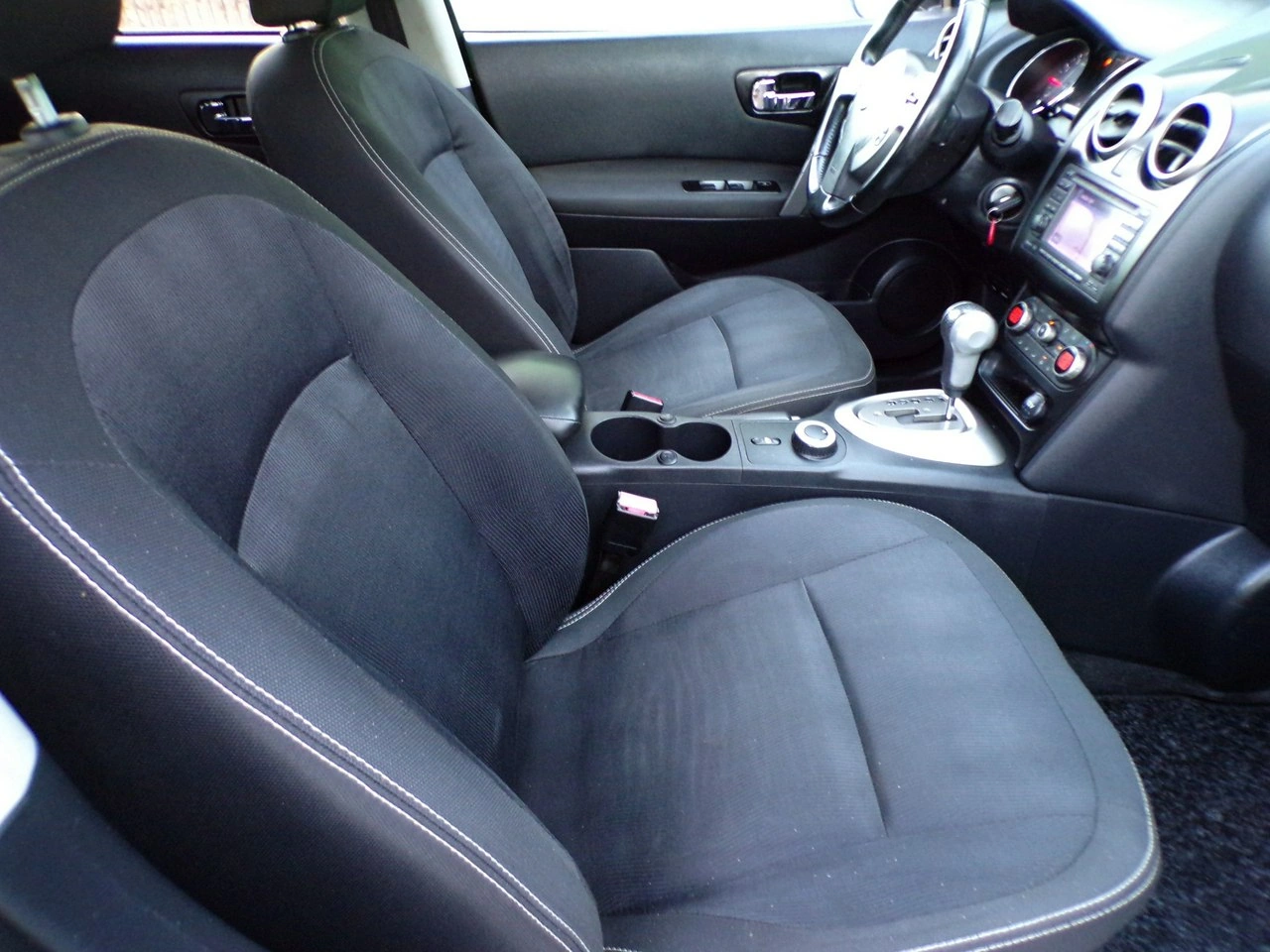 Nissan Qashqai - Zdjęcie 26