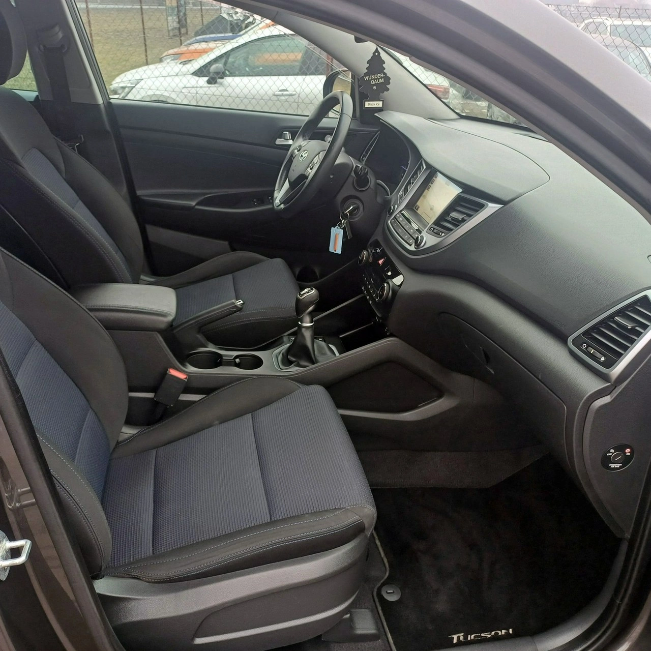 Hyundai Tucson - Zdjęcie 11