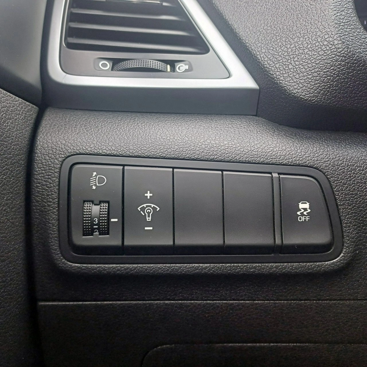 Hyundai Tucson - Zdjęcie 21