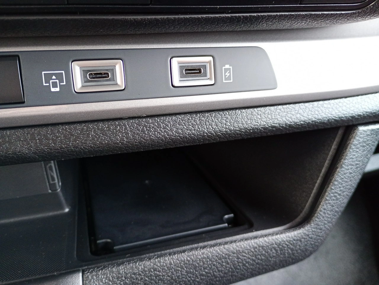 Opel Zafira - Zdjęcie 33