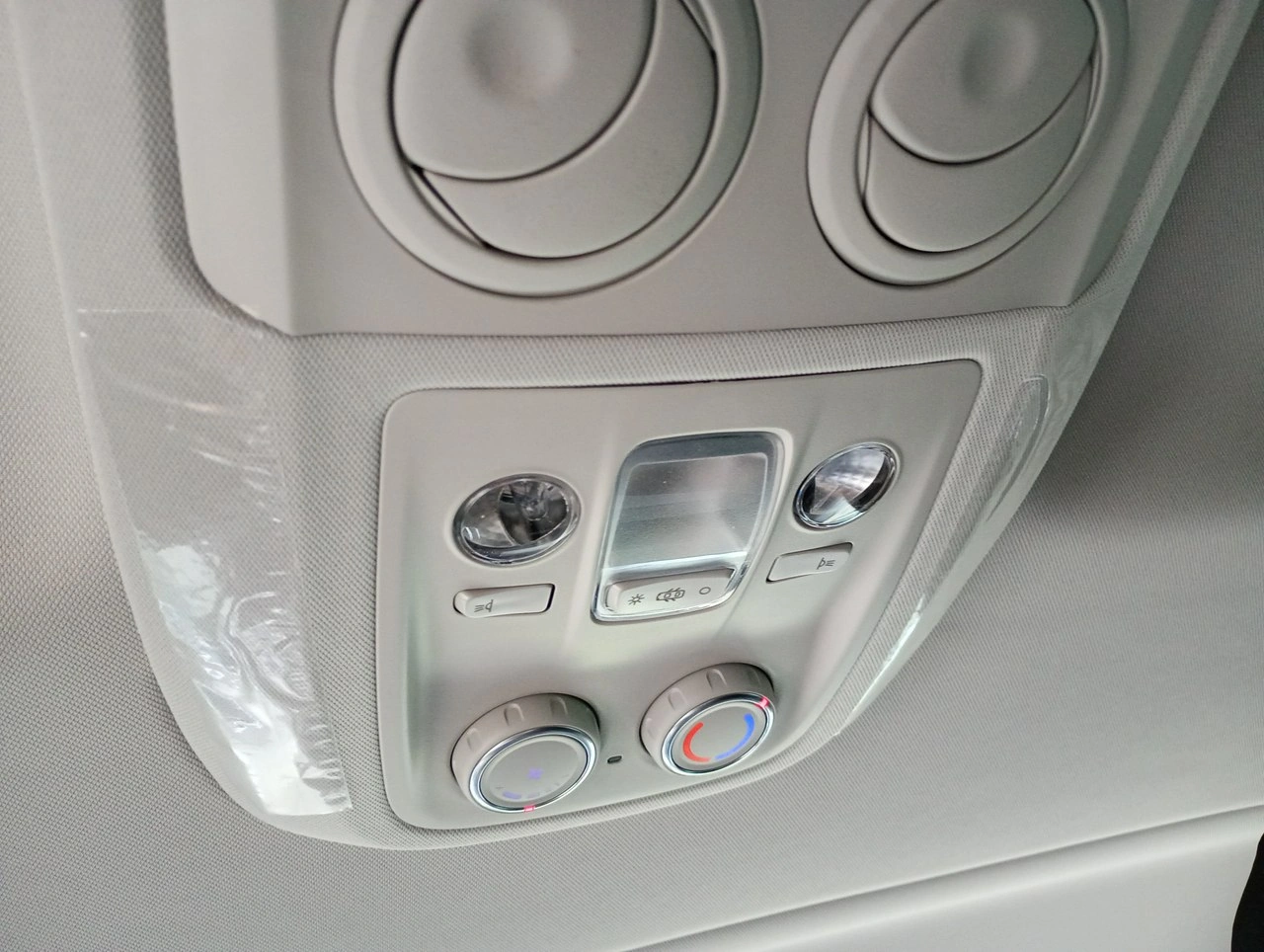 Opel Zafira - Zdjęcie 36