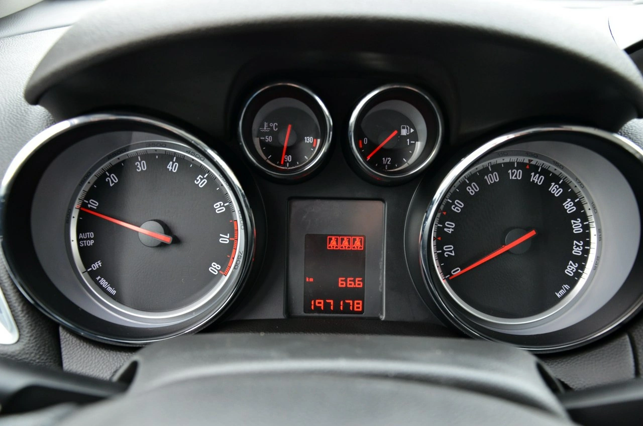 Opel Mokka - Zdjęcie 39