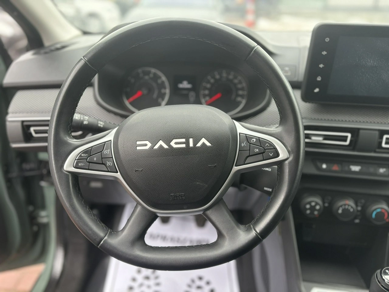 Dacia Jogger - Zdjęcie 20