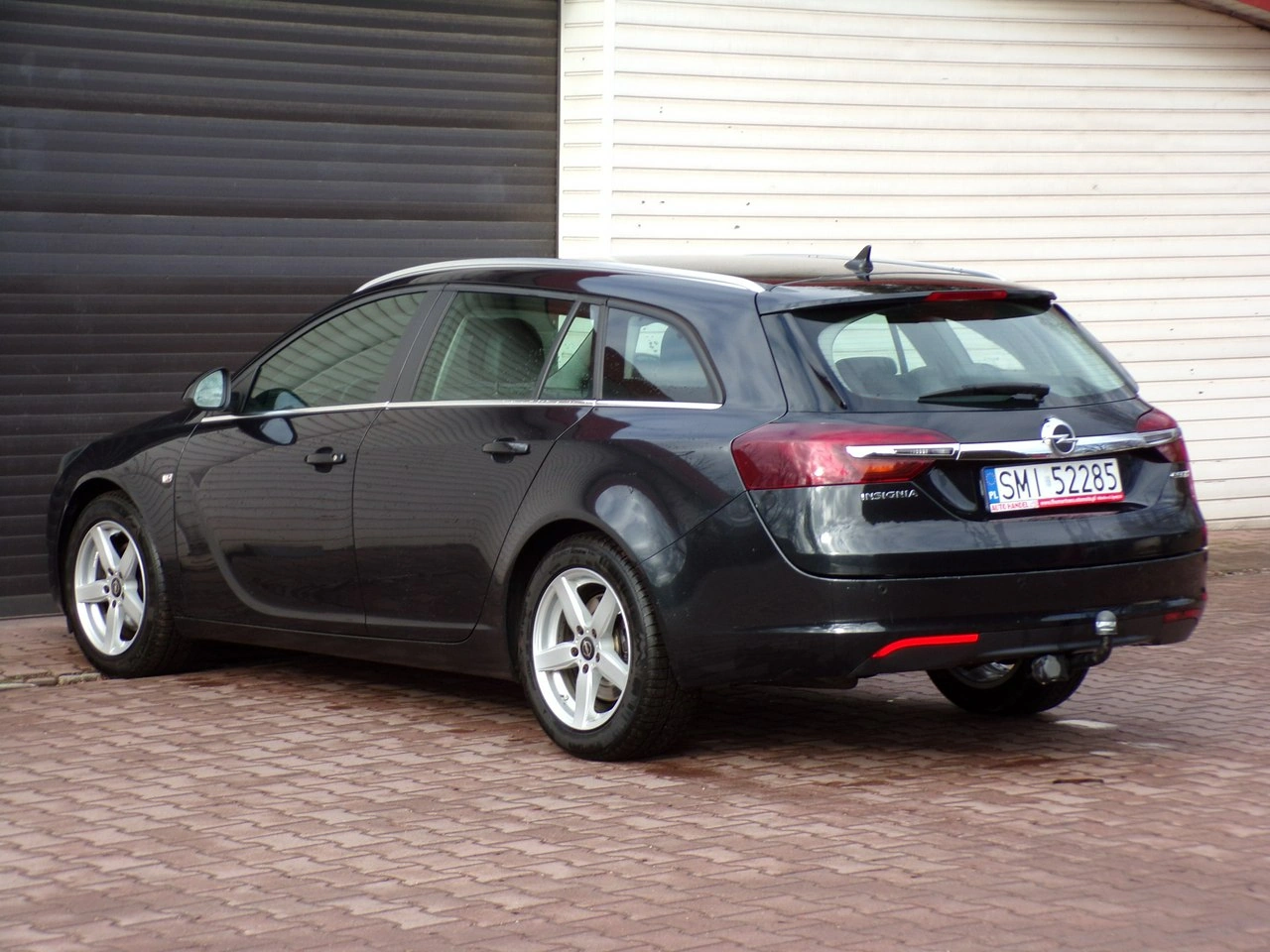 Opel Insignia - Zdjęcie 9