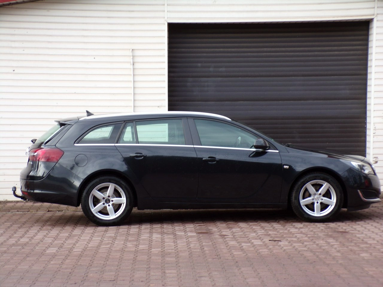 Opel Insignia - Zdjęcie 11