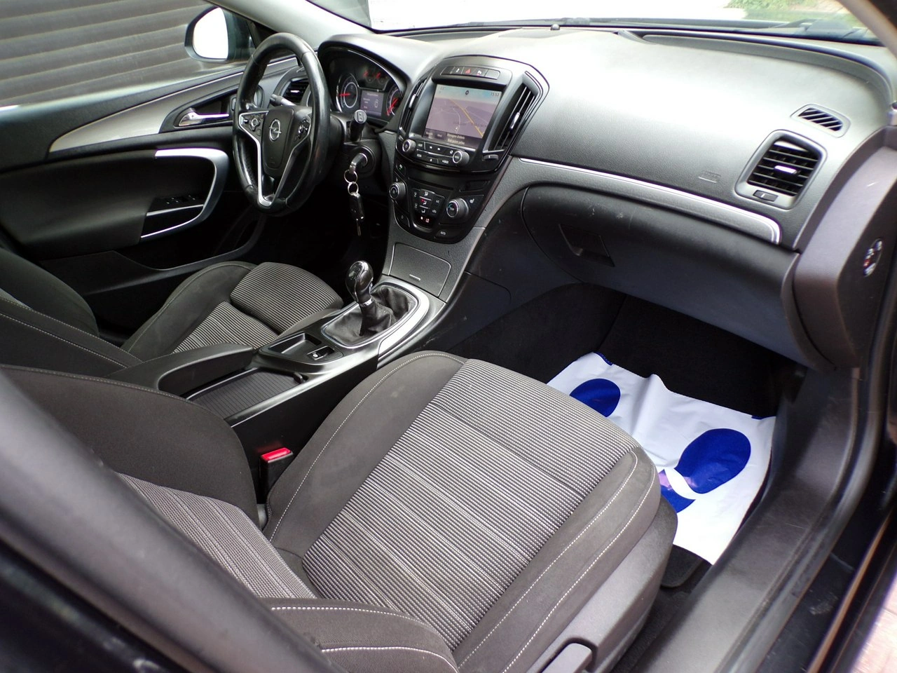 Opel Insignia - Zdjęcie 23