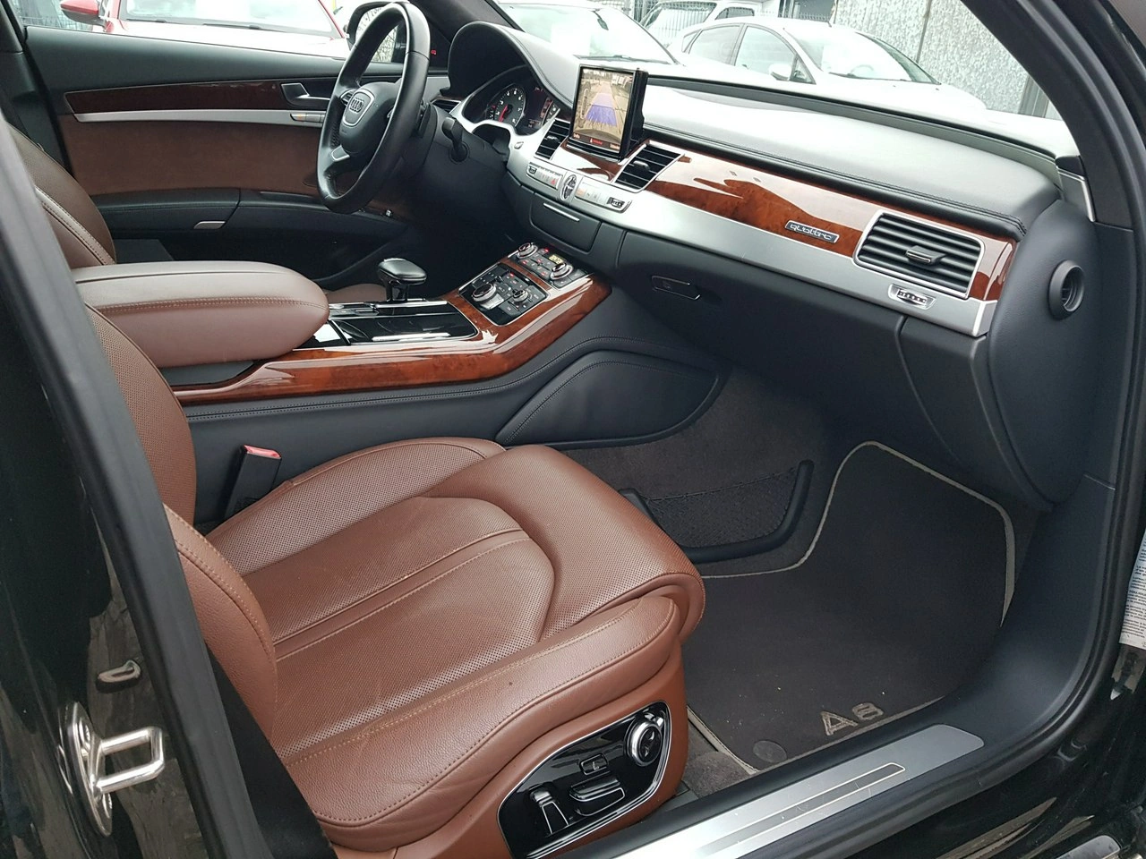 Audi A8 - Zdjęcie 15