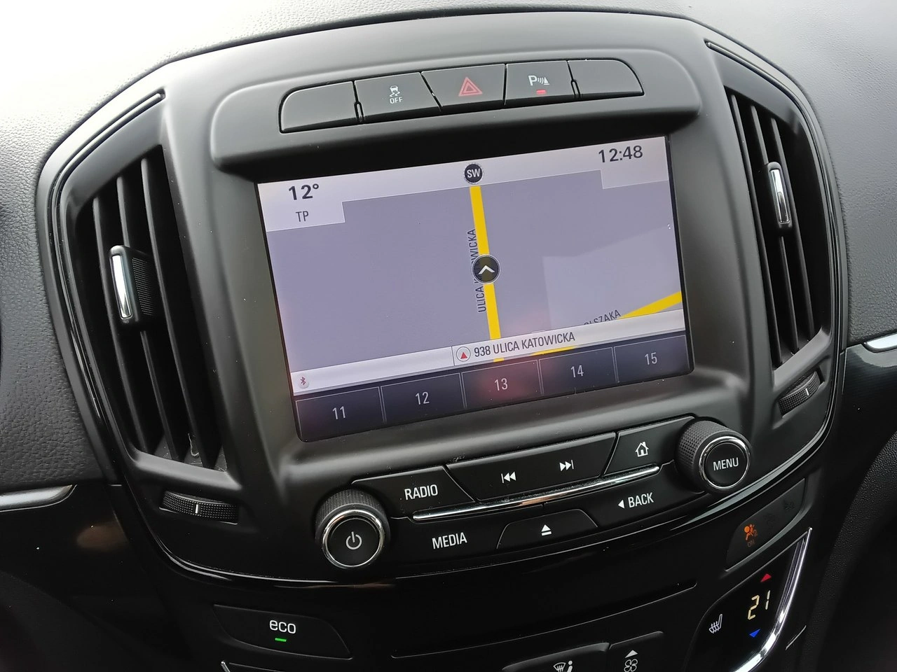 Opel Insignia - Zdjęcie 18