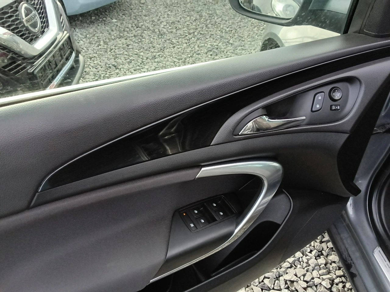 Opel Insignia - Zdjęcie 21