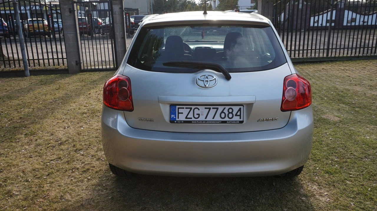 Toyota Auris - Zdjęcie 5
