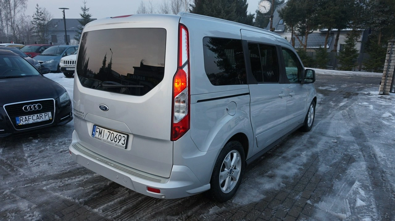 Ford Tourneo Connect - Zdjęcie 4