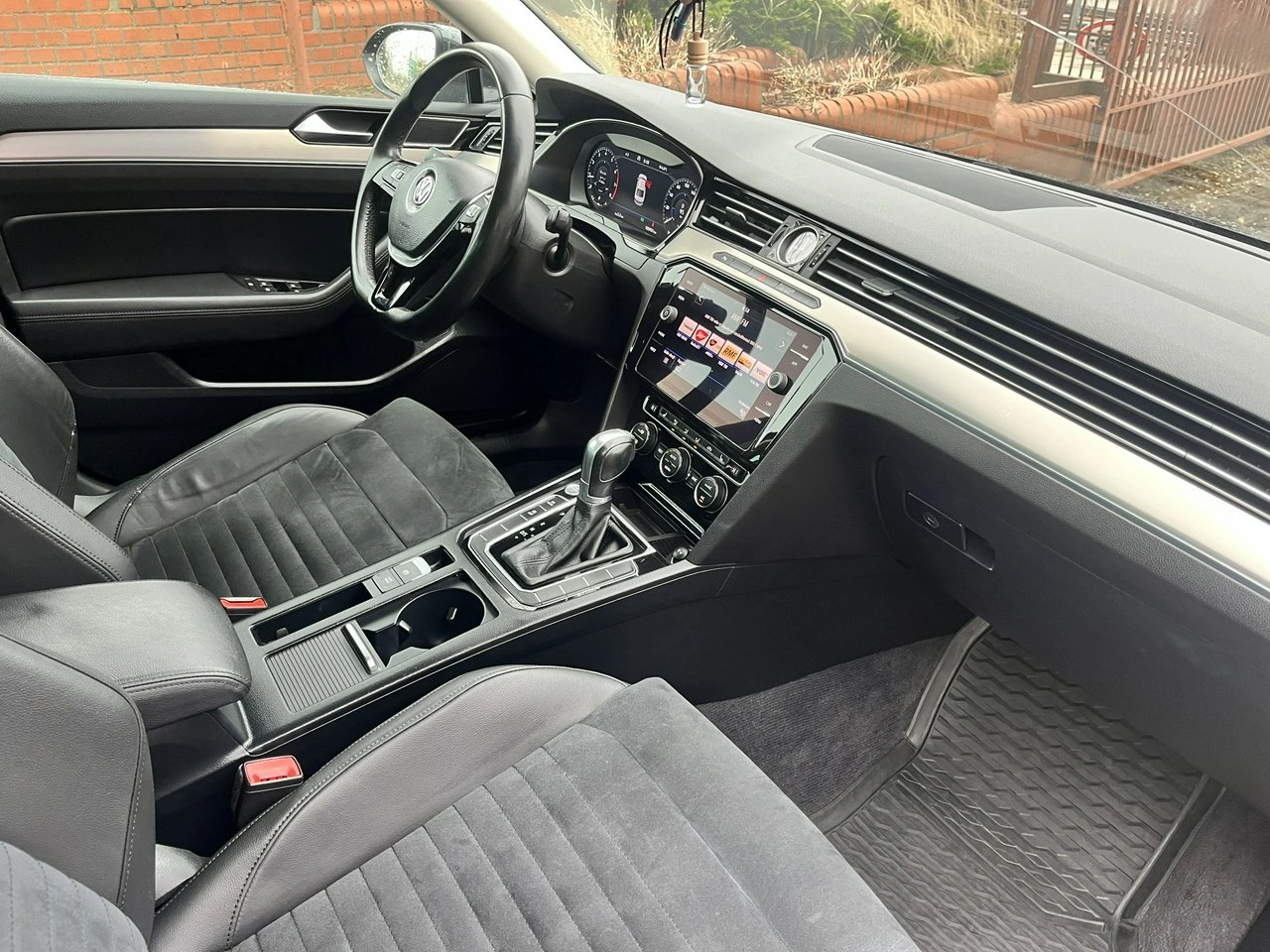 Volkswagen Passat - Zdjęcie 13