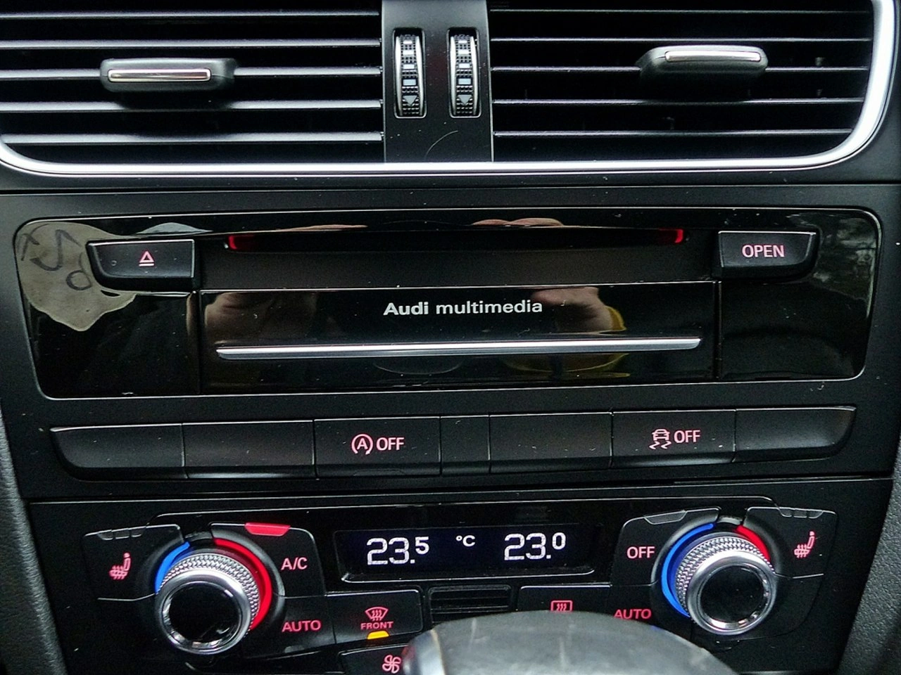 Audi A4 - Zdjęcie 31